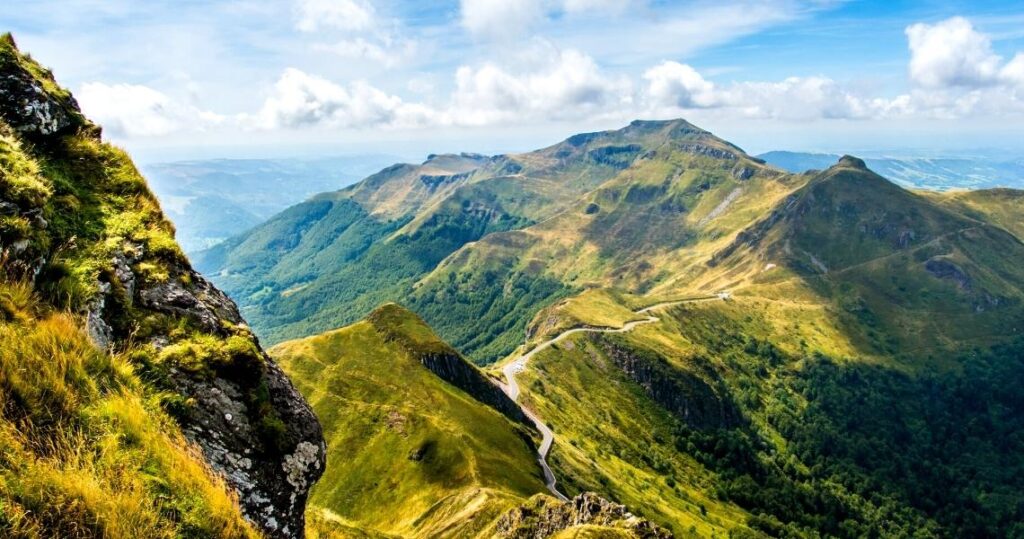 routes-auvergne-1024x539